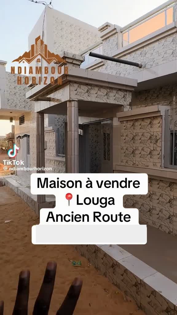 Villa à vendre Louga Ancienne Route — Clé en Main — Immothiès-Dakar